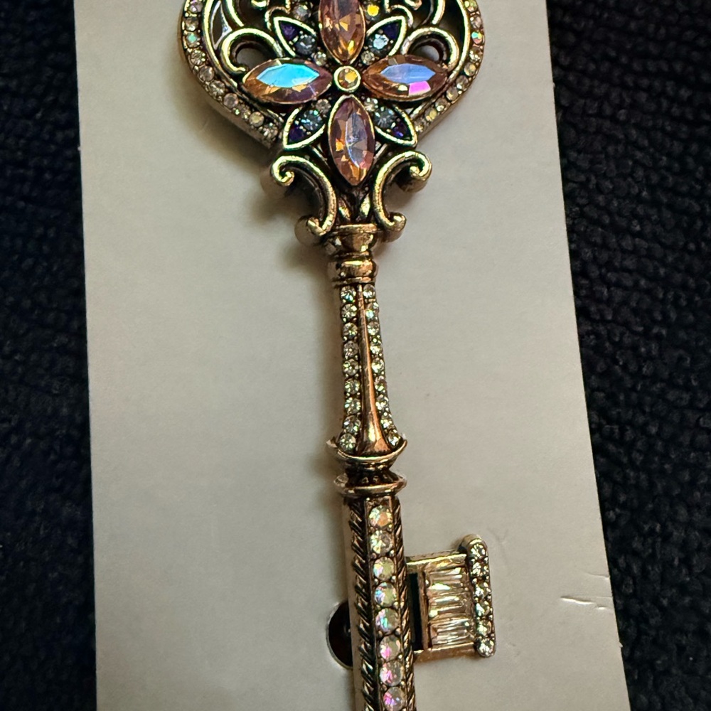 Ornate Gold and Jewel Key Brooch